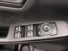 Ford Kuga thumbnail 24