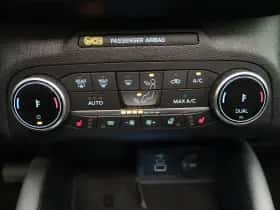 Ford Kuga thumbnail 10