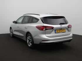 Ford Focus thumbnail 3