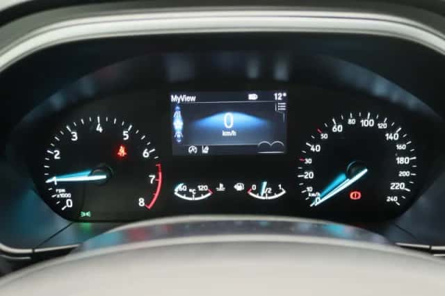 Ford Focus (2022) thumbnail 8
