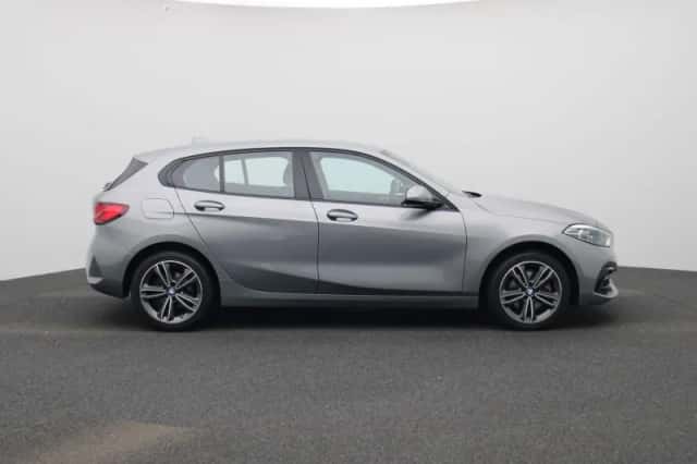 BMW 1-Serie (2023) thumbnail 7