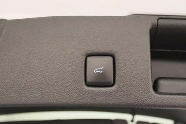 Ford Kuga (2023) thumbnail 18