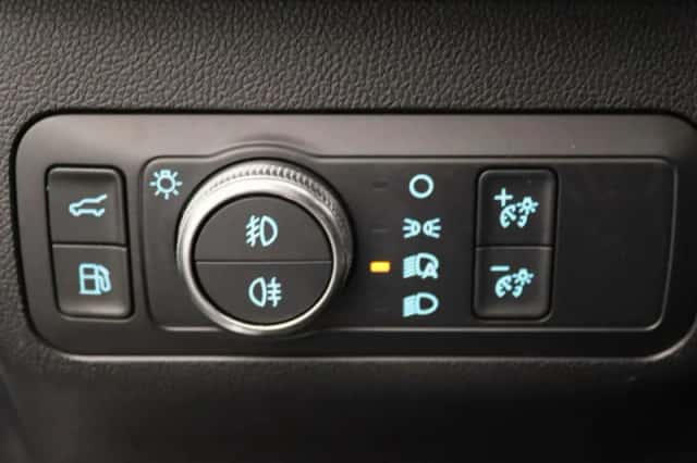 Ford Kuga (2023) thumbnail 24