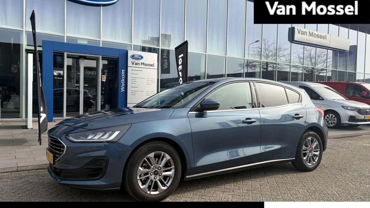 Ford Focus (2023) — foto 1