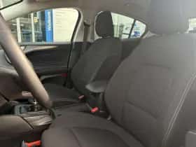 Ford Focus (2023) thumbnail 9