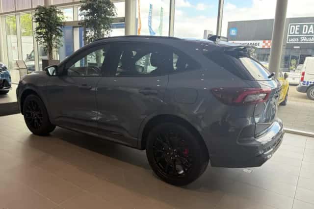 Ford Kuga (2026) thumbnail 2