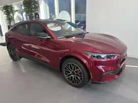 Ford Mustang Mach-E (2026) thumbnail 6