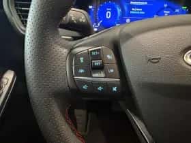 Ford Kuga (2022) thumbnail 18