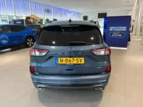 Ford Kuga (2022) thumbnail 4