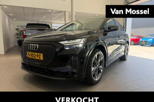 Audi Q4 e-tron (2023) thumbnail 1
