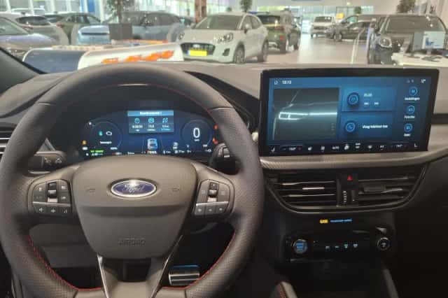Ford Kuga (2026) thumbnail 11