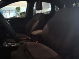 Ford Kuga (2026) thumbnail 8