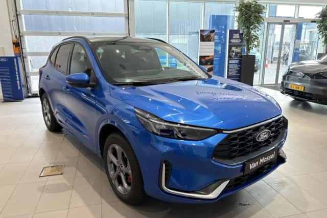 Ford Kuga (2025) thumbnail 7