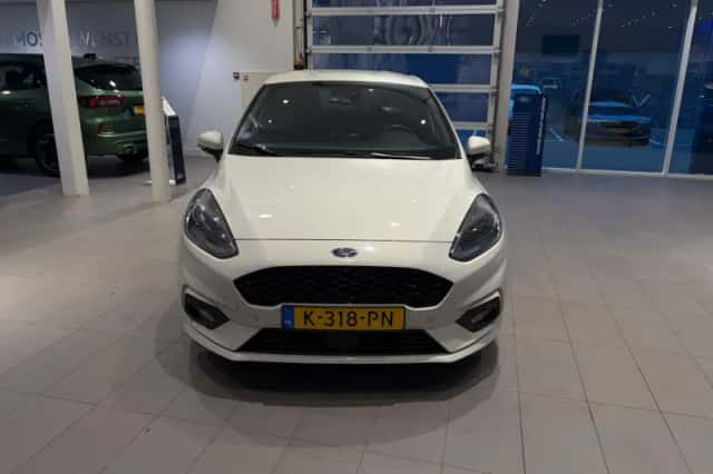 Ford Fiesta (2021) thumbnail 2