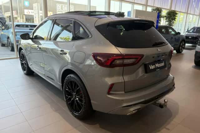 Ford Kuga (2026) thumbnail 3
