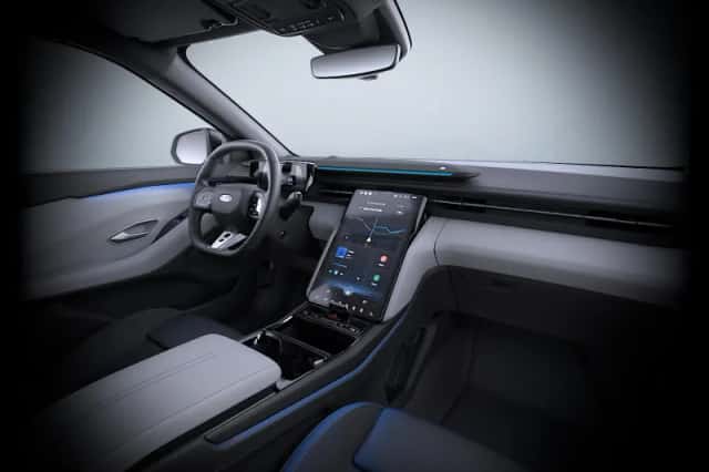 Ford Capri (2026) thumbnail 8