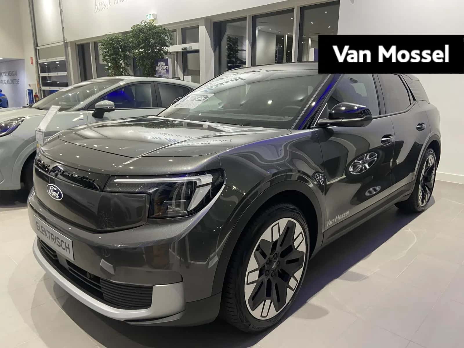 Ford Explorer (2026) — foto 1