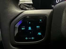 Ford Explorer (2026) thumbnail 8