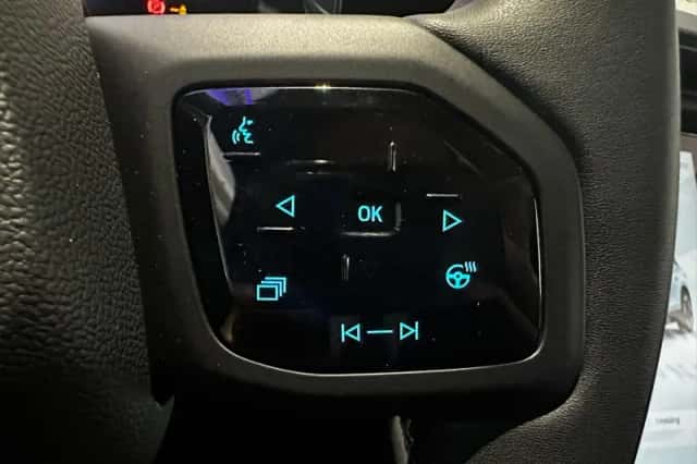 Ford Explorer (2026) thumbnail 9