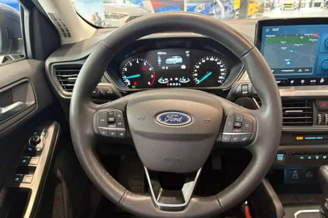 Ford Focus (2023) thumbnail 14