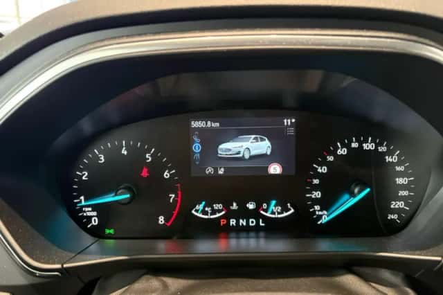 Ford Focus (2023) thumbnail 17