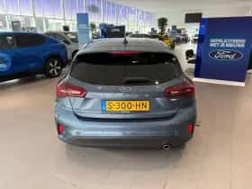 Ford Focus (2023) thumbnail 4
