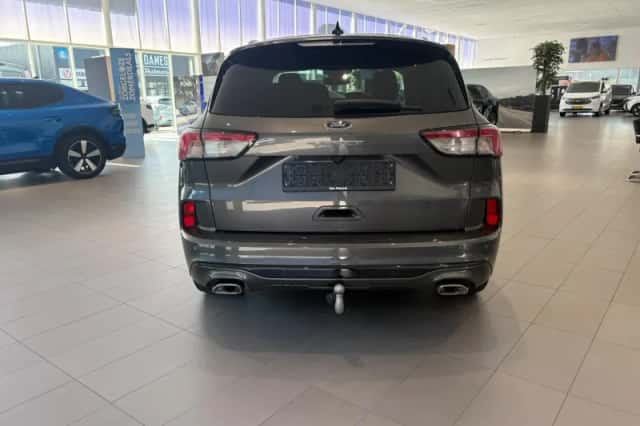 Ford Kuga (2022) thumbnail 6