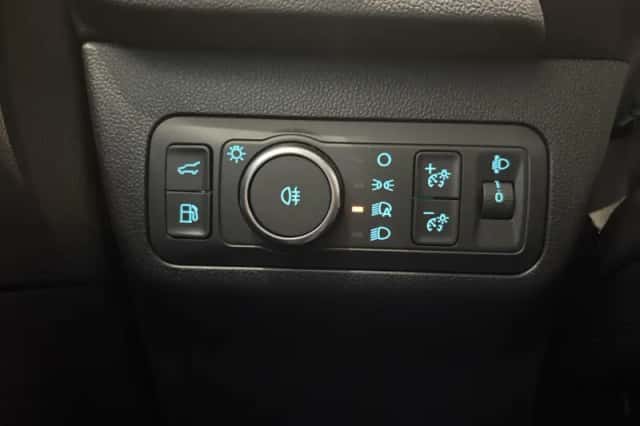 Ford Kuga (2025) thumbnail 22