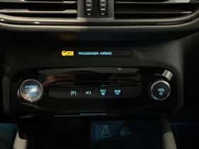 Ford Kuga (2025) thumbnail 25