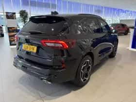 Ford Kuga (2025) thumbnail 5
