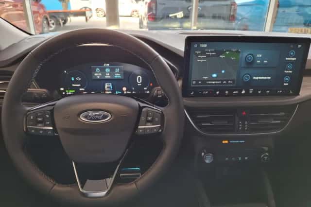 Ford Kuga (2026) thumbnail 12