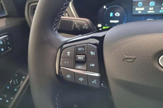 Ford Kuga (2026) thumbnail 13