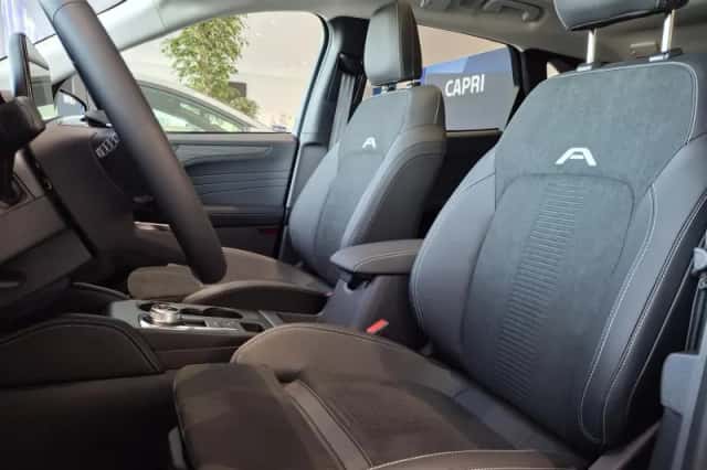 Ford Kuga (2026) thumbnail 9