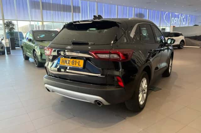Ford Kuga (2025) thumbnail 5