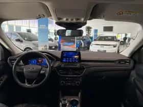 Ford Kuga (2022) thumbnail 13