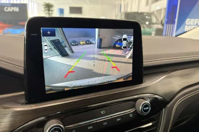 Ford Kuga (2022) thumbnail 23