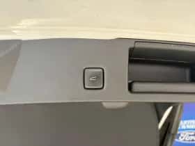 Ford Kuga (2022) thumbnail 25