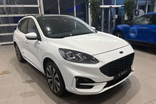 Ford Kuga (2021) thumbnail 3
