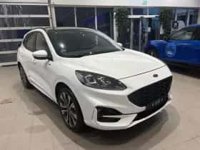 Ford Kuga (2021) thumbnail 3