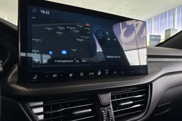 Ford Kuga (2025) thumbnail 11