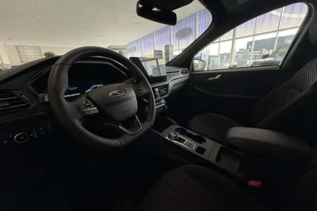 Ford Kuga (2025) thumbnail 15