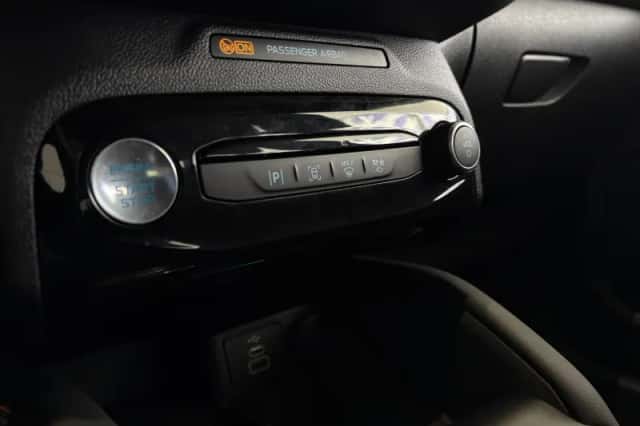 Ford Kuga (2025) thumbnail 17