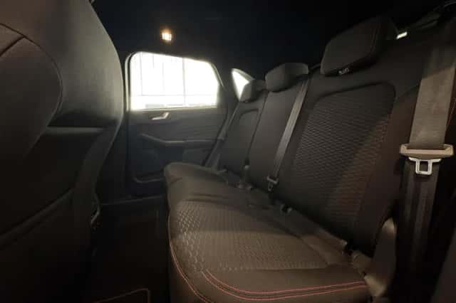 Ford Kuga (2025) thumbnail 18