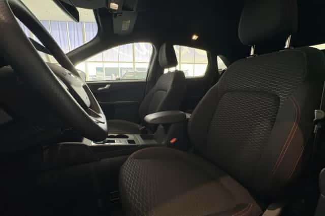 Ford Kuga (2025) thumbnail 20