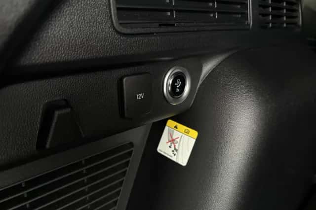 Ford Kuga (2025) thumbnail 24