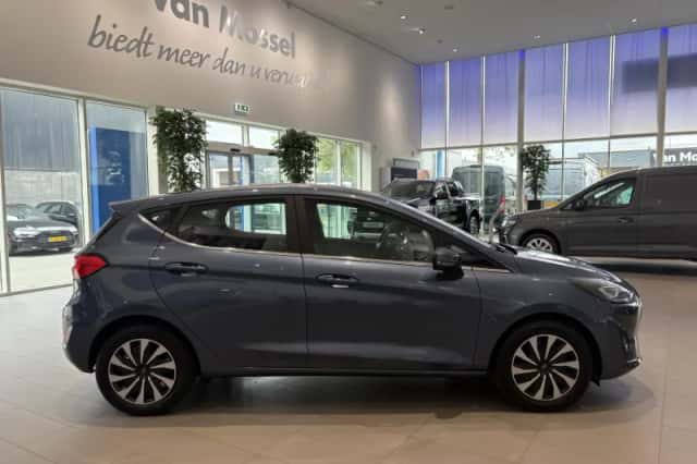 Ford Fiesta (2023) thumbnail 5