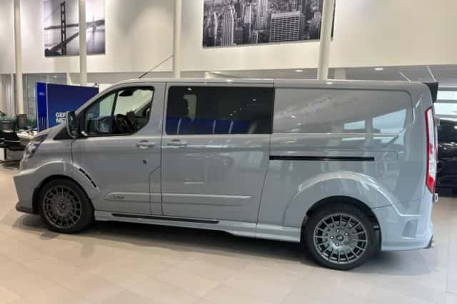 Ford Transit Custom (2024) thumbnail 2