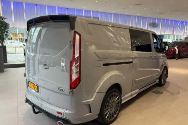 Ford Transit Custom (2024) thumbnail 3