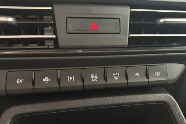 Ford Transit Connect (2026) thumbnail 22