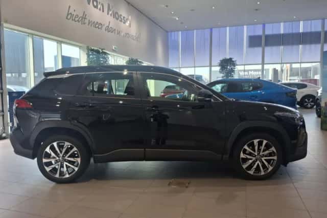 Toyota Corolla (2024) thumbnail 7